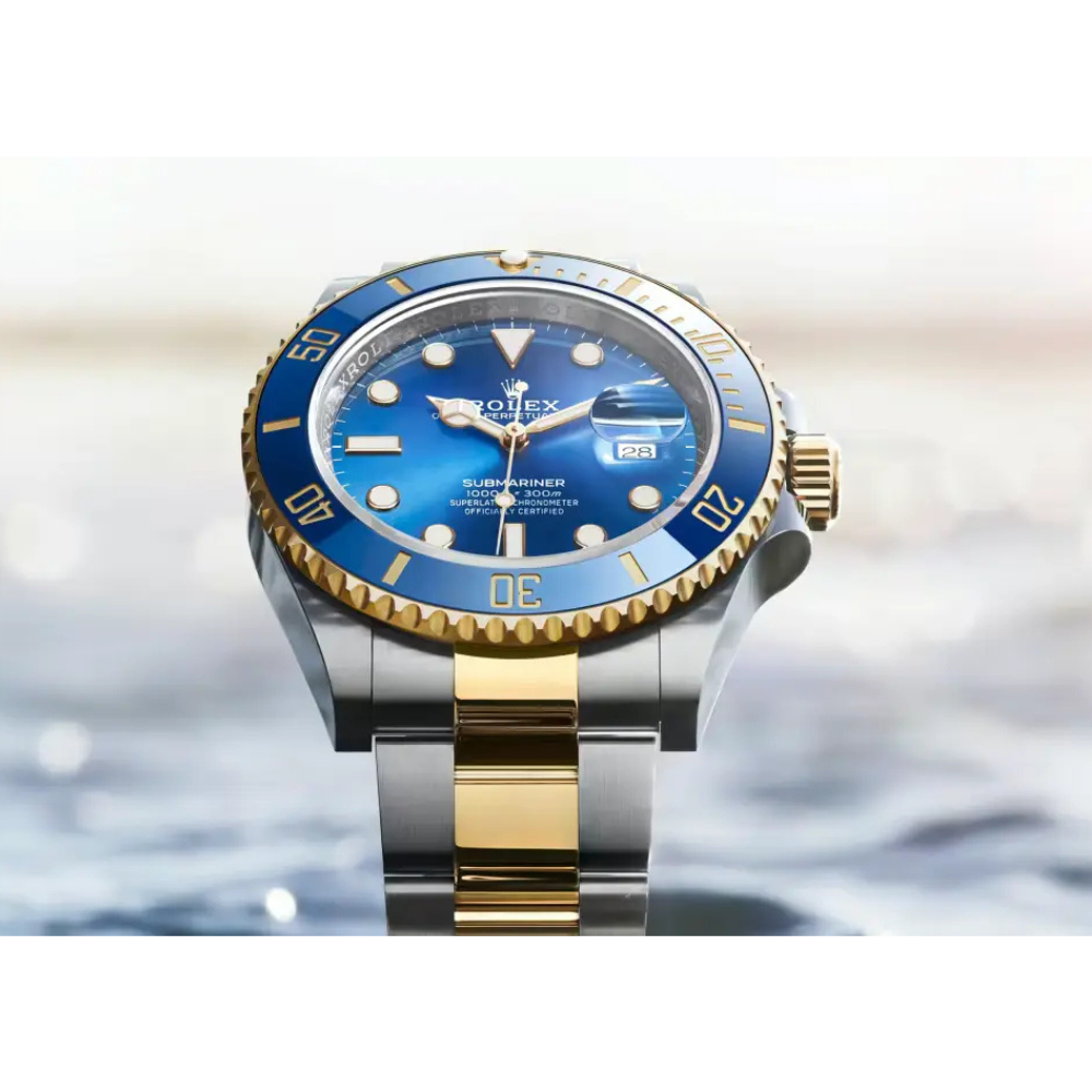 RL Submariner Date Oyster 41 mm 126613lb-0002