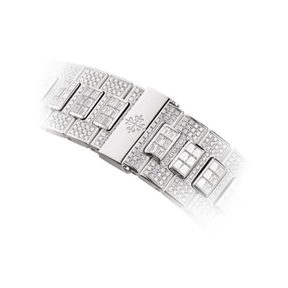 PP Nautilus Date Ref# 5719/10G-010