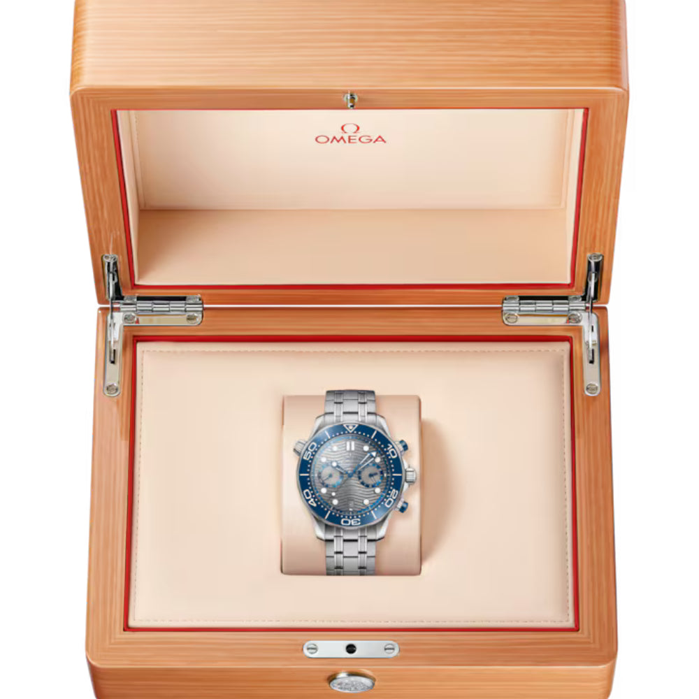 O Seamaster DIVER 300M